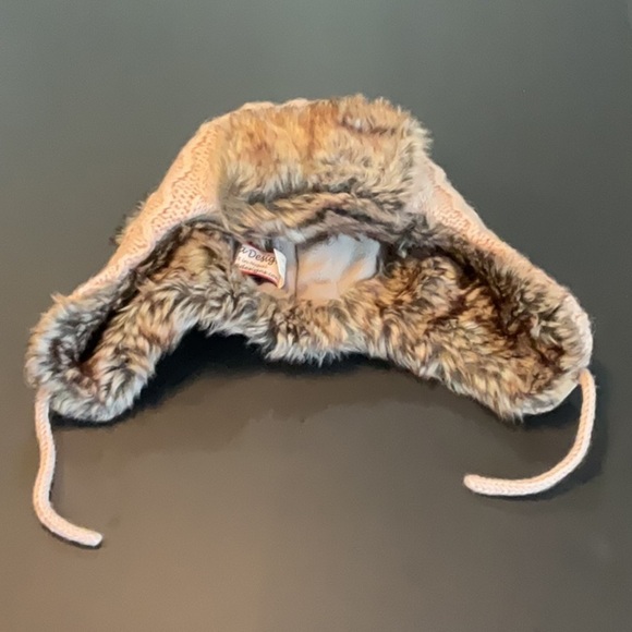 Nirvanna Designs Cable knit Russian Hat w/Faux Fur Pink Quartz - Picture 6 of 6